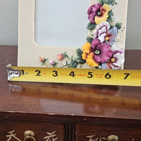 Floral Ceramic Photo Frame - Picture 3 of 4